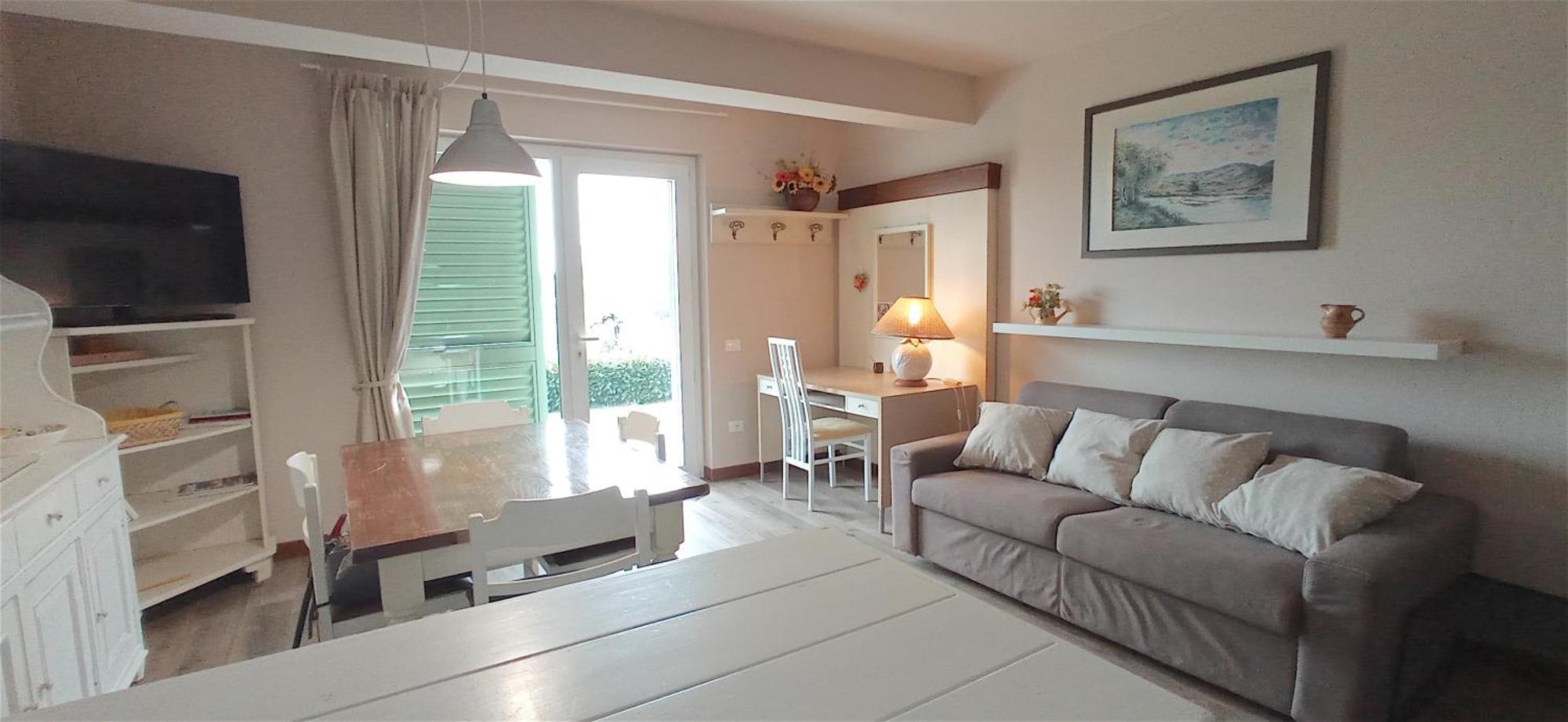 La Solaria Apartment Carmignano Bagian luar foto