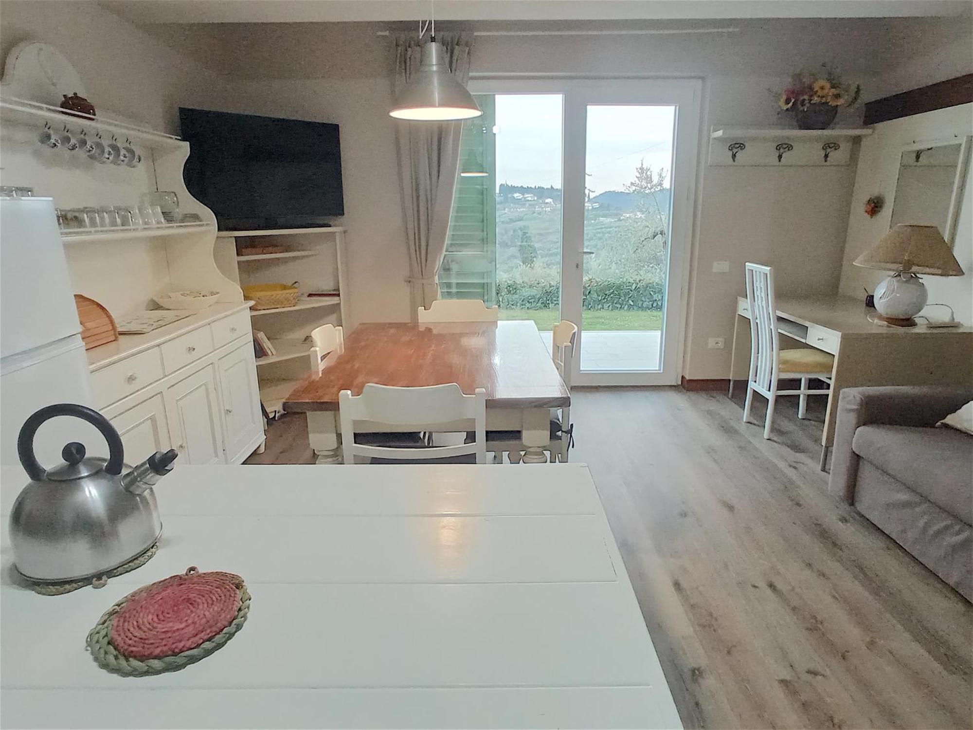 La Solaria Apartment Carmignano Bagian luar foto