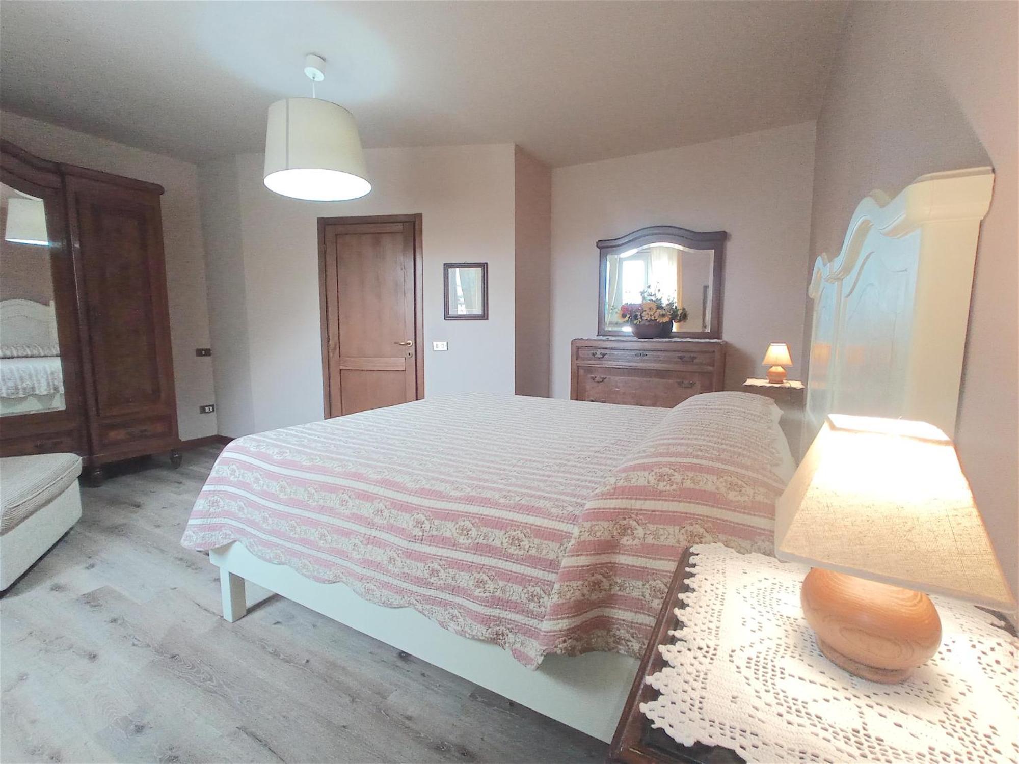 La Solaria Apartment Carmignano Bagian luar foto